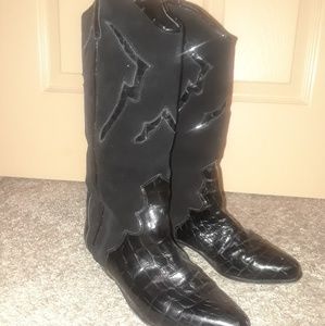 Black Saks Fifth Avenue cowboy boots